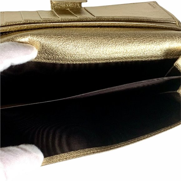 YSL Vintage Gold Leather Wallet - Picture 8 of 11
